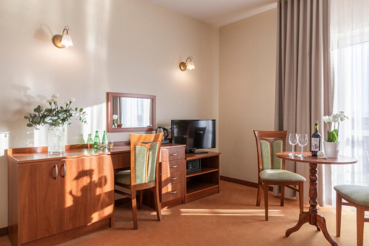 Bursztyn - Bernstein Spa & Wellness Dąbki Extérieur photo